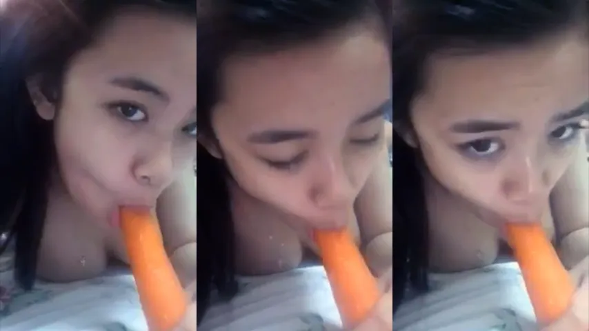 Gadis Chindo Toge Belajar Sepong Wortel